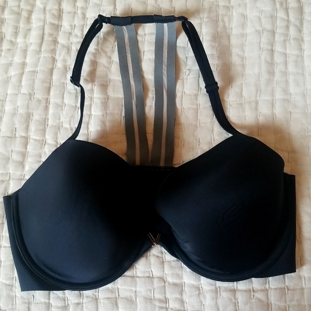 VS Front Close Bra